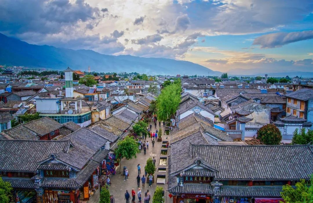 漫游·逛幾座古鎮(zhèn)，看煙火滿人間