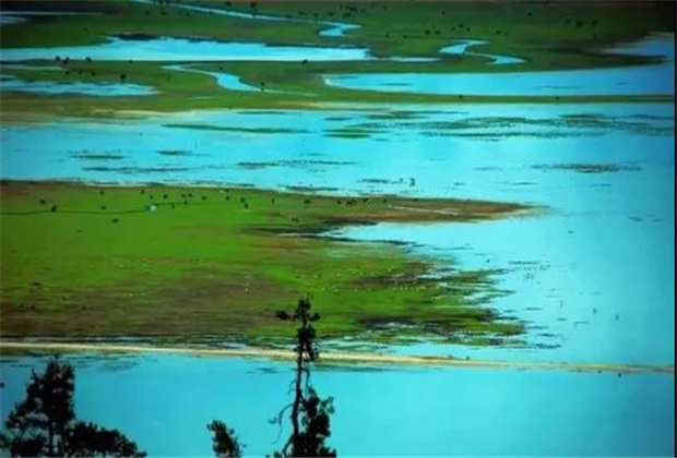 云南傳媒公司：香格里拉10個必去旅游景點，個個風(fēng)景迷人！你都去過了嗎？