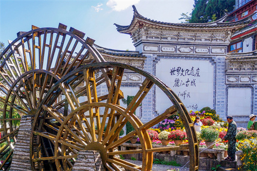 夜幕降臨，美在麗江古城
