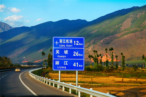 麗江文海，盛夏又美麗又涼快，美麗的夏季在麗江度過！